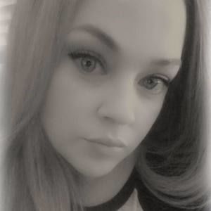 Meet your Posher, Danine blake